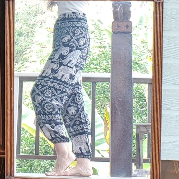 NWOT Elephant Print Pants by BOHO VIB - Picture 8 of 9